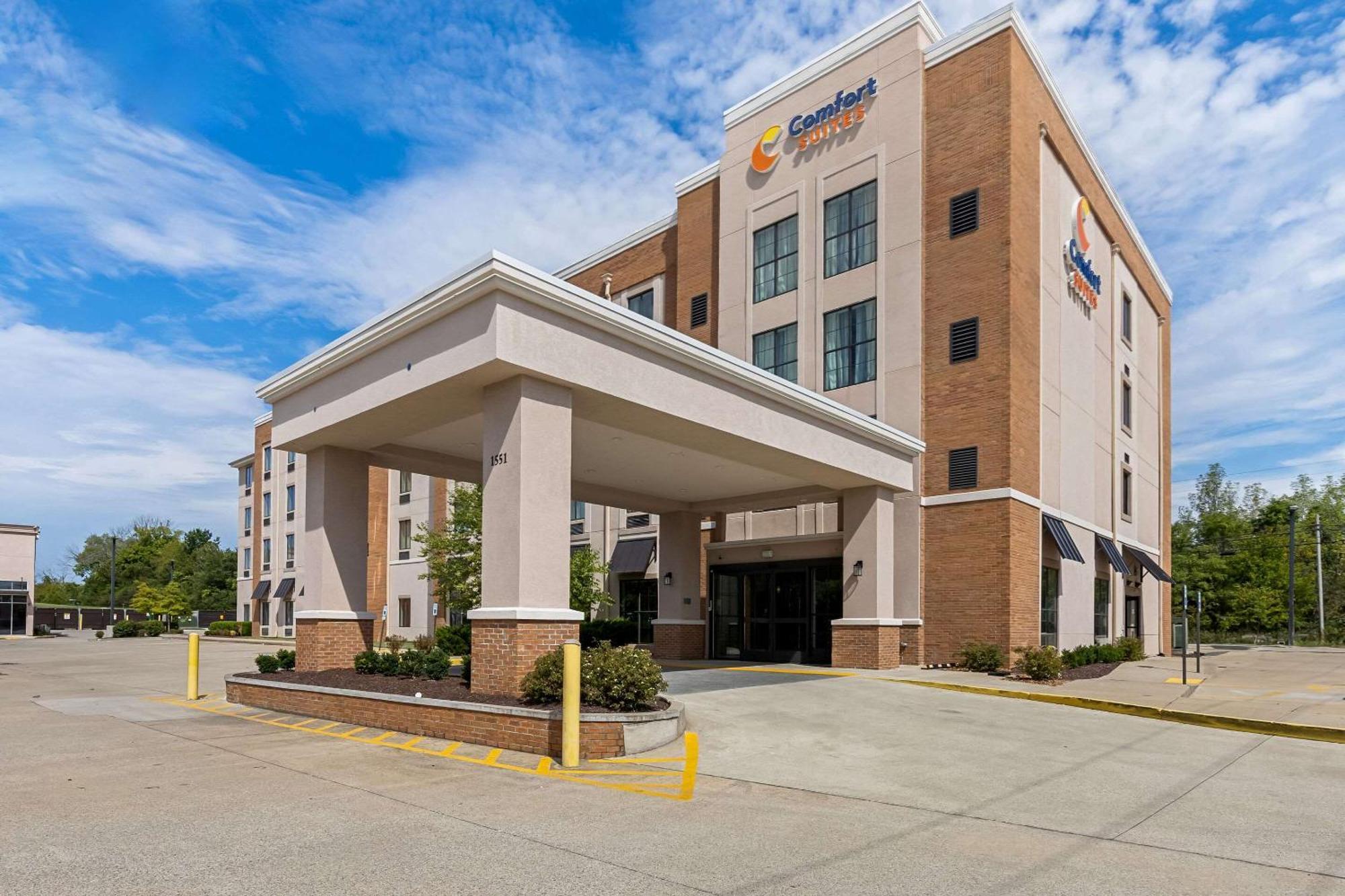 Comfort Suites Columbia Exterior photo